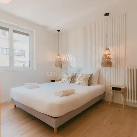 Les Prairies De Plein Centre Cls Apartment Deauville